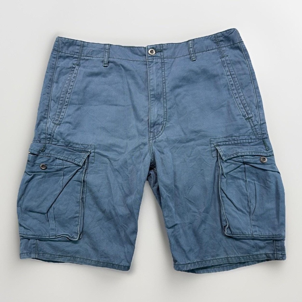 Levi's Blue Cargo Shorts Men's Size 36 Y2K Baggy 37x10 Grunge Skate